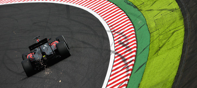 Fernando Alonso cae en la Q2 de Japón: "En carrera nos tocará sufrir"