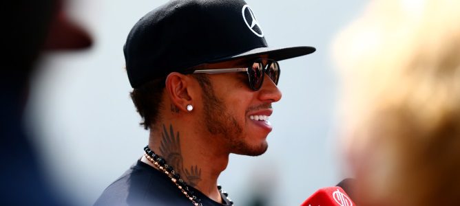 Lewis Hamilton: "Me llevó mucho tiempo acostumbrarme a la fama"