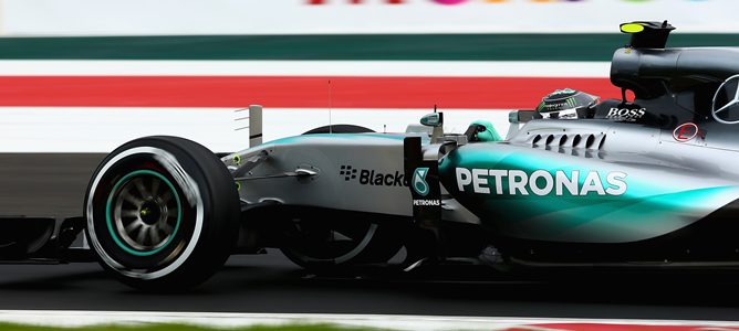 Cuarta pole consecutiva para Nico Rosberg en el GP de México 2015