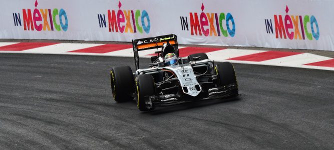 Sergio Pérez: "Nos encontramos en una posición competitiva para la carrera"