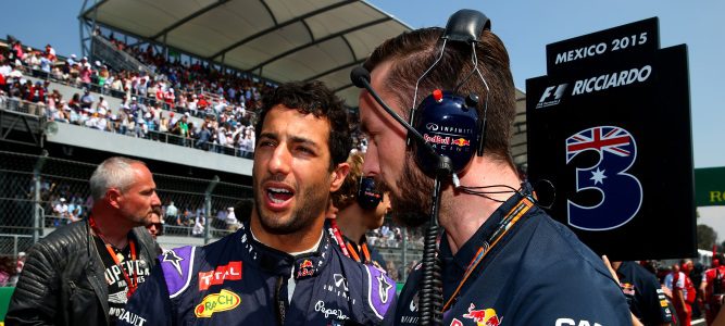 Daniel Ricciardo valora la NASCAR tras la invitación de Earnhardt