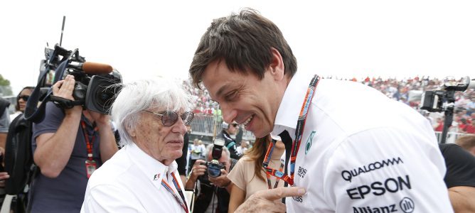 Toto Wolff: "Gastamos cantidades sustanciales desarrollando los motores"
