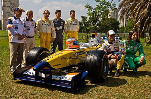 Y el misterioso monoplaza de Renault es...