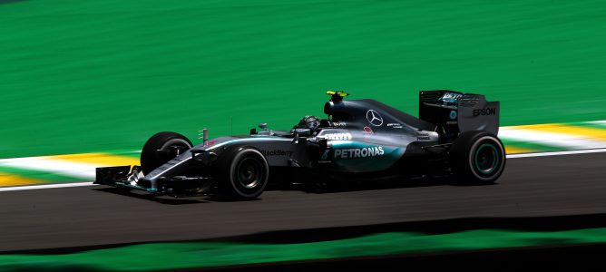Nico Rosberg vuelve a lo más alto de la parrilla en el GP de Brasil 2015