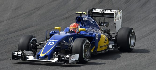 Felipe Nasr: "No he podido mantener a los coches detrás nuestro"
