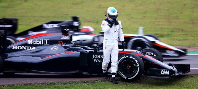 Yasuhisa Arai: "Fernando Alonso está frustrado, y nosotros también"