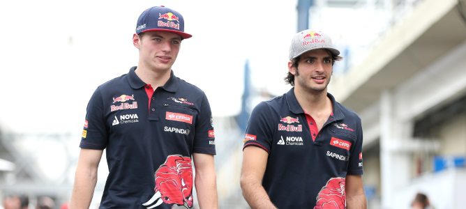 Carlos Sainz sobre Max Verstappen: "Es bueno, no puedo negarlo"