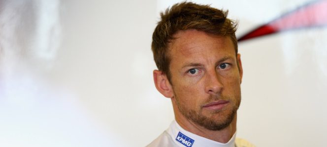 Jenson Button: "Todas las partes del coche deben mejorarse"