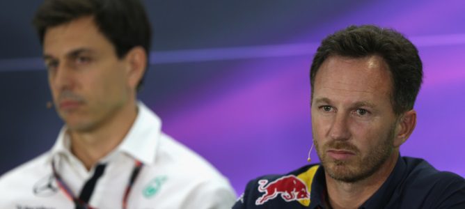 Christian Horner, resignado: "Mercedes mantendrá su dominio y su margen en 2016"