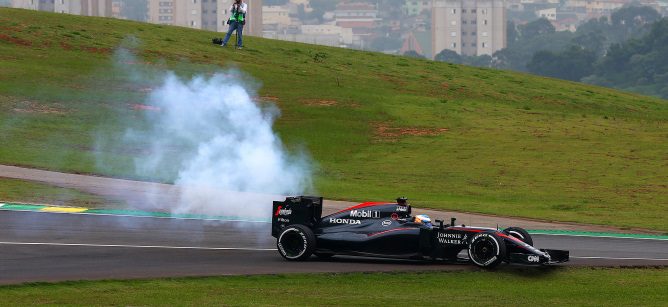 Eric Boullier: "No podemos permitirnos otro año como 2015"