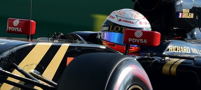 Romain Grosjean prueba el coche en el simulador: "La sensación fue buena"