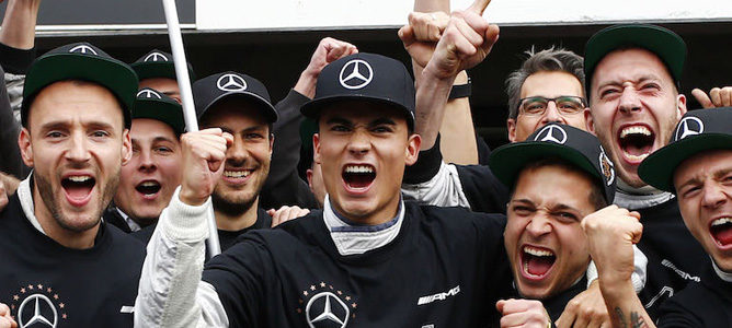 Toto Wolff señala que 2016 es un "año importante" para Ocon y Wehrlein