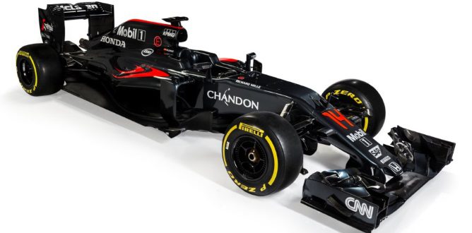 McLaren lanza su esperanzador MP4-31, el coche de 2016