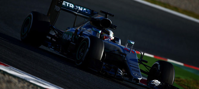 Lewis Hamilton: "Estamos probablemente en una posición más fuerte que el año pasado"