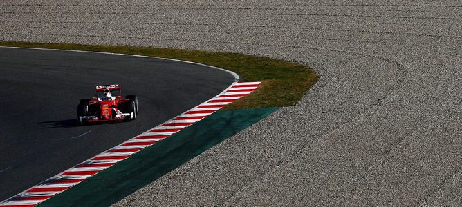 Sebastian Vettel: "Tratamos de reducir la diferencia con los coches de delante"