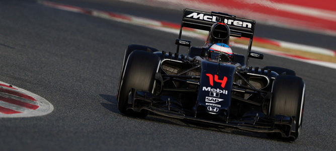Fernando Alonso espera que en 2017 la F1 tenga monoplazas "extremos"