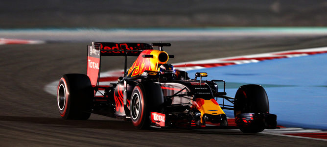 Daniel Ricciardo no está muy contento: "He arruinado el programa de hoy"