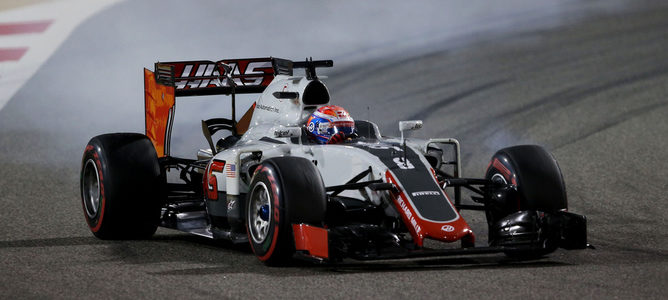 Romain Grosjean vuelve a sel el Piloto del Día tras su carrerón en el GP de Baréin 2016