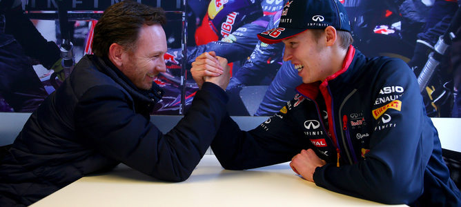 Christian Horner defiende a Kvyat: "La carrera en Baréin le habrá devuelto toda la confianza"