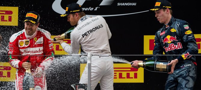 Daniil Kvyat firma podio en China: "El coche está rindiendo muy bien"