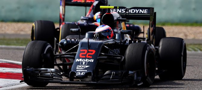Jenson Button se prepara para Sochi: "Intentaremos sacar el máximo rendimiento del coche"