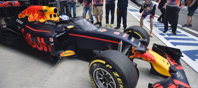 La F1 tendrá hasta el 1 de julio para escoger el concepto de cockpit cerrado en 2017