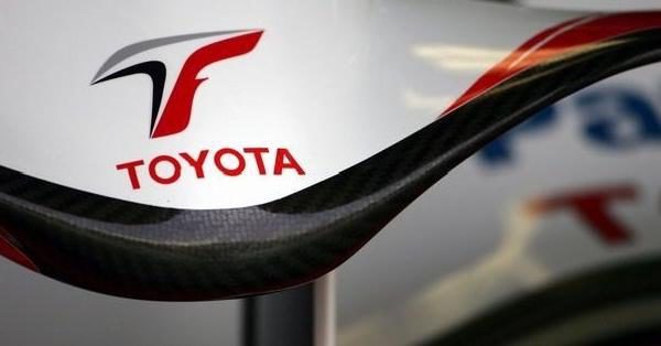 Toyota también se enfrenta a la crisis