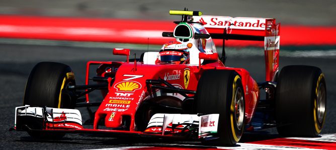 Kimi Räikkönen: "Debemos mejorar para estar contentos al 100% con el equilibrio del coche"