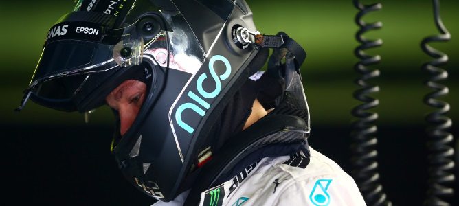 Niki Lauda niega los rumores que sitúan a Rosberg en Ferrari en 2017