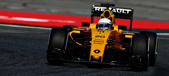 Kevin Magnussen: "En España no conseguimos rendimiento, aunque lo mejor está por llegar"