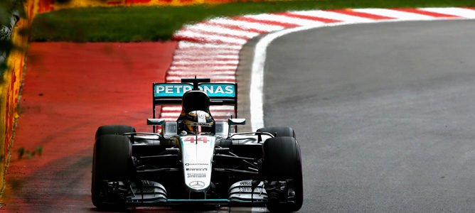 Lewis Hamilton destroza el crono y logra la 'pole' del GP de Canadá 2016