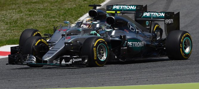 Toto Wolff siente que los toques entre Hamilton y Rosberg son ya como un 'dejà vu'