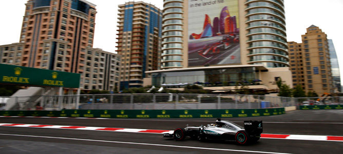 Lewis Hamilton logra en los últimos instantes el mejor tiempo de la FP3 del GP de Europa 2016