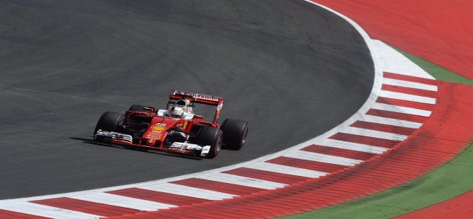 Sebastian Vettel: "No tenemos muy claro dónde estamos, pero estoy a gusto con el coche"