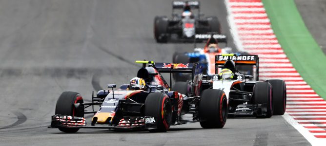 Franz Tost: "Si Red Bull ha renovado a Carlos, es porque no quieren perderle"