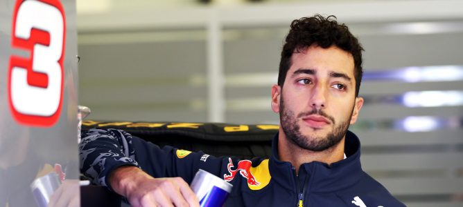 Daniel Ricciardo: "Es genial estar por delante de los dos Ferrari"
