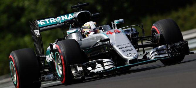 Lewis Hamilton arranca el fin de semana al frente de los L1 del GP de Hungría 2016