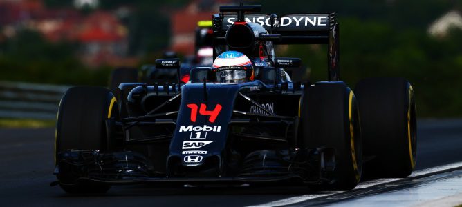 Fernando Alonso: "Los pilotos necesitamos más libertad para correr y menos sanciones"