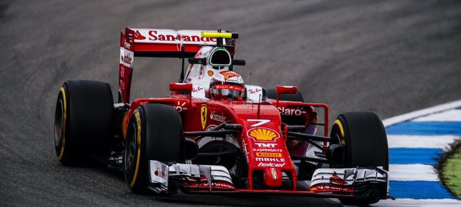 Kimi Räikkönen: "Duele ver que no estamos donde queremos, pero confío en el equipo"