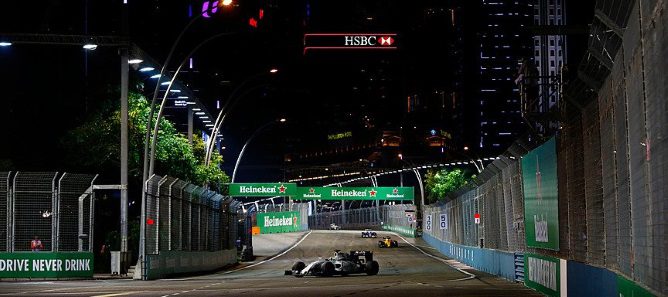 Valtteri Bottas abandona en Singapur: "Ha sido un día realmente malo para el equipo"