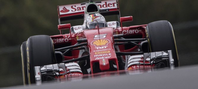 Sebastian Vettel: "Estoy decepcionado al ver a los dos Red Bull delante"