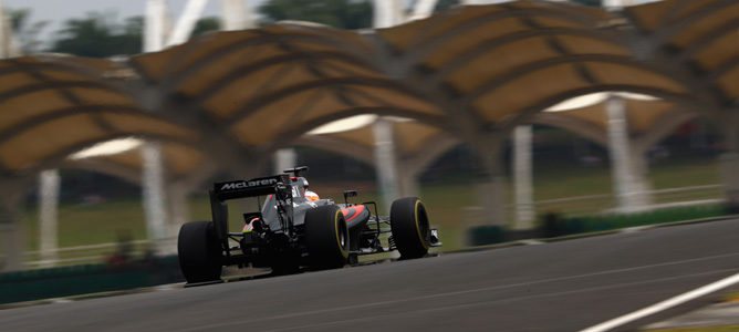 Alonso: "Rodamos poco en Q1 para guardar el máximo numero de neumáticos para carrera"