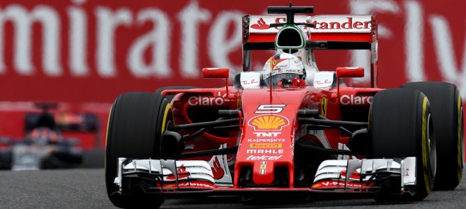 Sebastian Vettel sobre las críticas: "Hay que vivir con ellas"