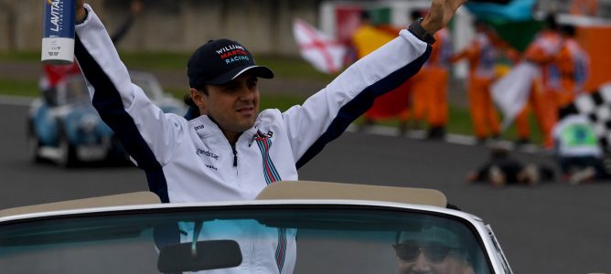 Felipe Massa: "Seguiré asistiendo a algunas carreras de F1 en 2017"