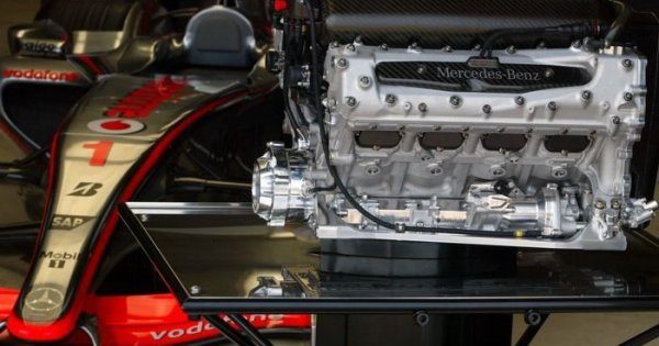 Mercedes podría suministrar motores a Honda
