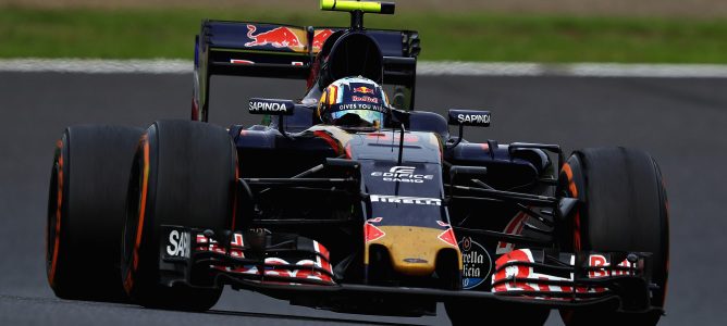 Carlos Sainz: "Estaremos entre el 12º y el 15º durante la carrera"