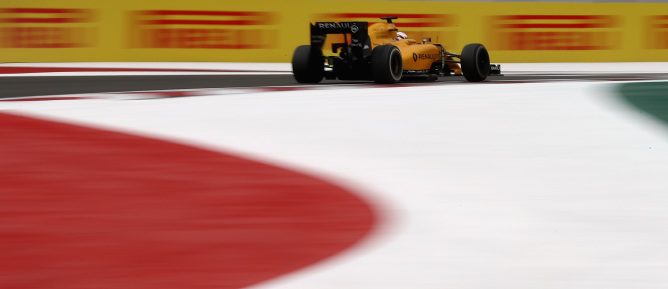Jolyon Palmer: "Me sorprendí al ver que el chasis estaba roto"