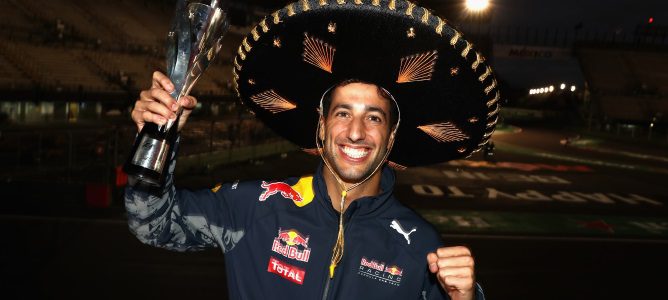 Daniel Ricciardo recupera el podio: "Estaba adelantando y me dejó sin sitio"