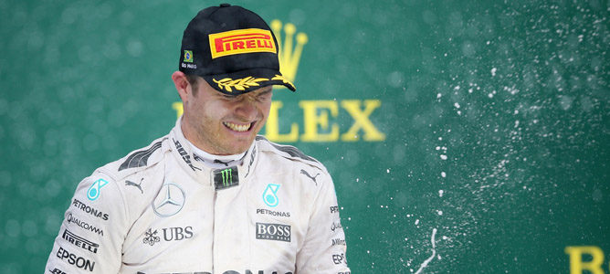 Bernie Ecclestone: "Rosberg era un piloto muy popular, no es bueno que deje la F1"