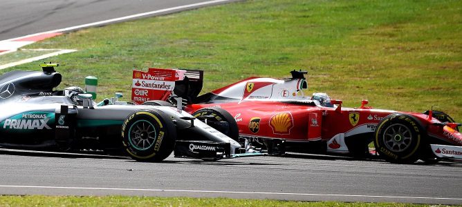 Una carta de Ferrari a la FIA pone en jaque el sistema de suspensión de Mercedes